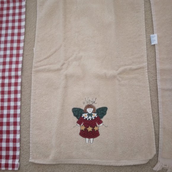 Towels, Handtowels, Christmas Themed, (3) - Picture 9 of 13